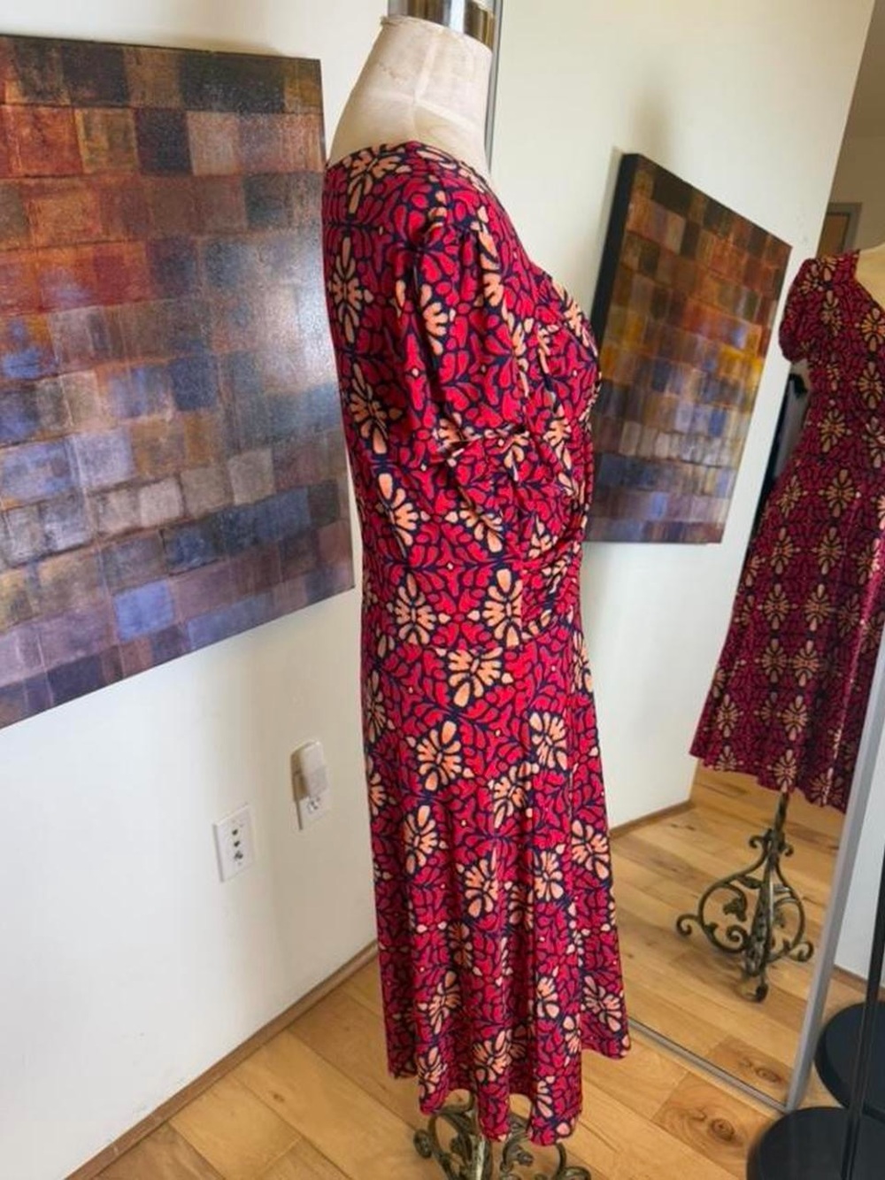 Leota Red Floral V-Neck Midi Dress with Cream Accents - Picture 5 of 5